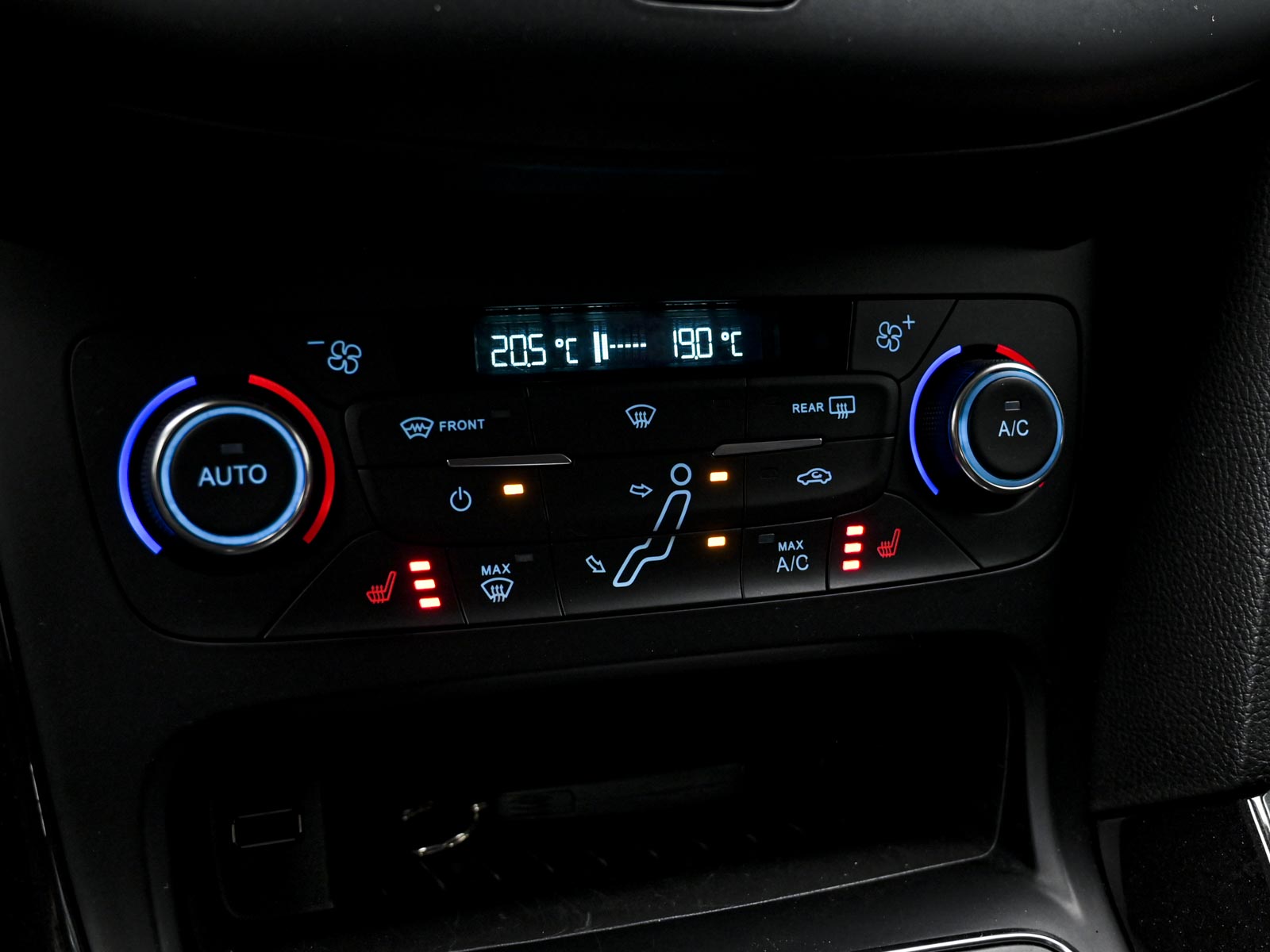 Ford Focus 2017 11/14