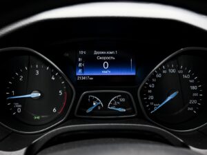 Ford Focus 2017 8/13