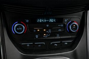 Ford Kuga 2019 10/14