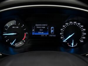 Ford Mondeo 2017 8/13