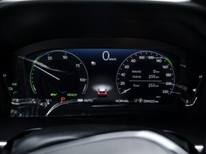 Honda CR-V 2023 8/17