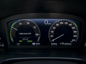 Honda CR-V 2023 8/17