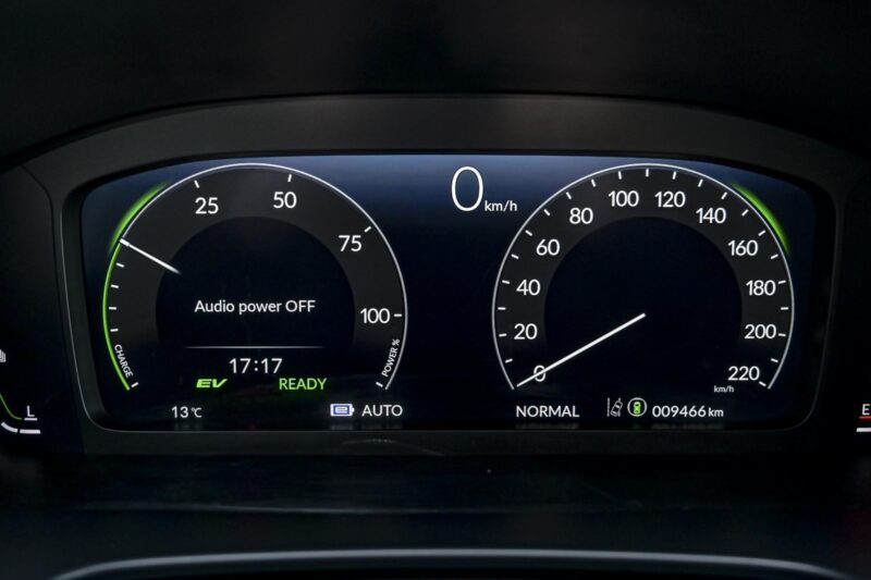 Honda CR-V 2023 8/17