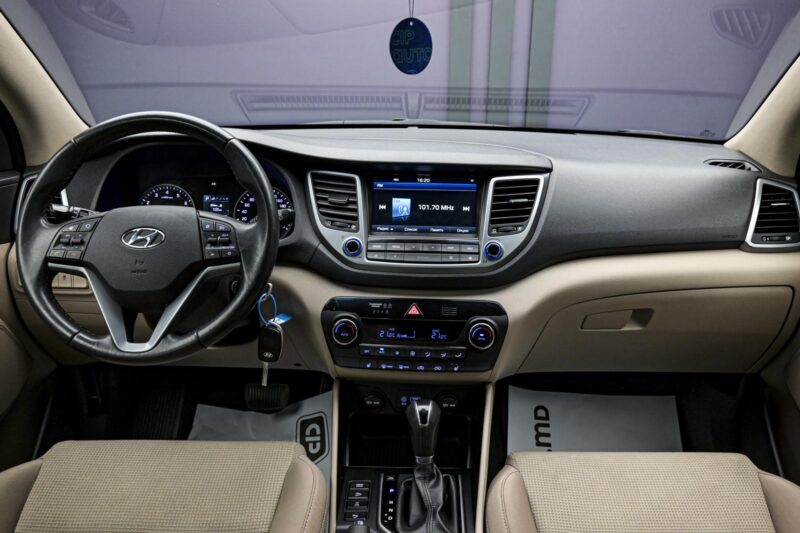 Hyundai Tucson 2017 5/14