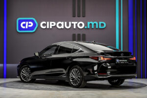 Lexus ES Series 300H2019 2/83