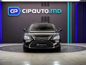 Lexus ES Series 300H2019 16/83