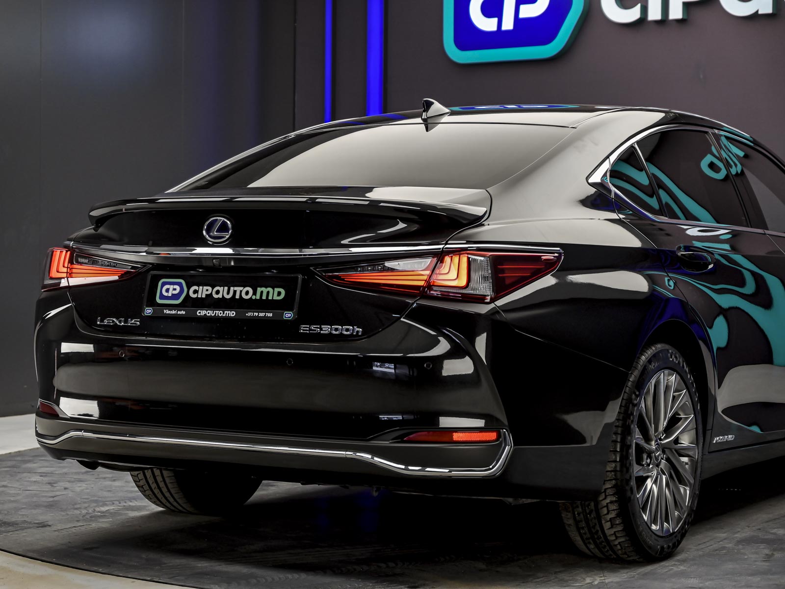 Lexus ES Series 300H2019 29/83