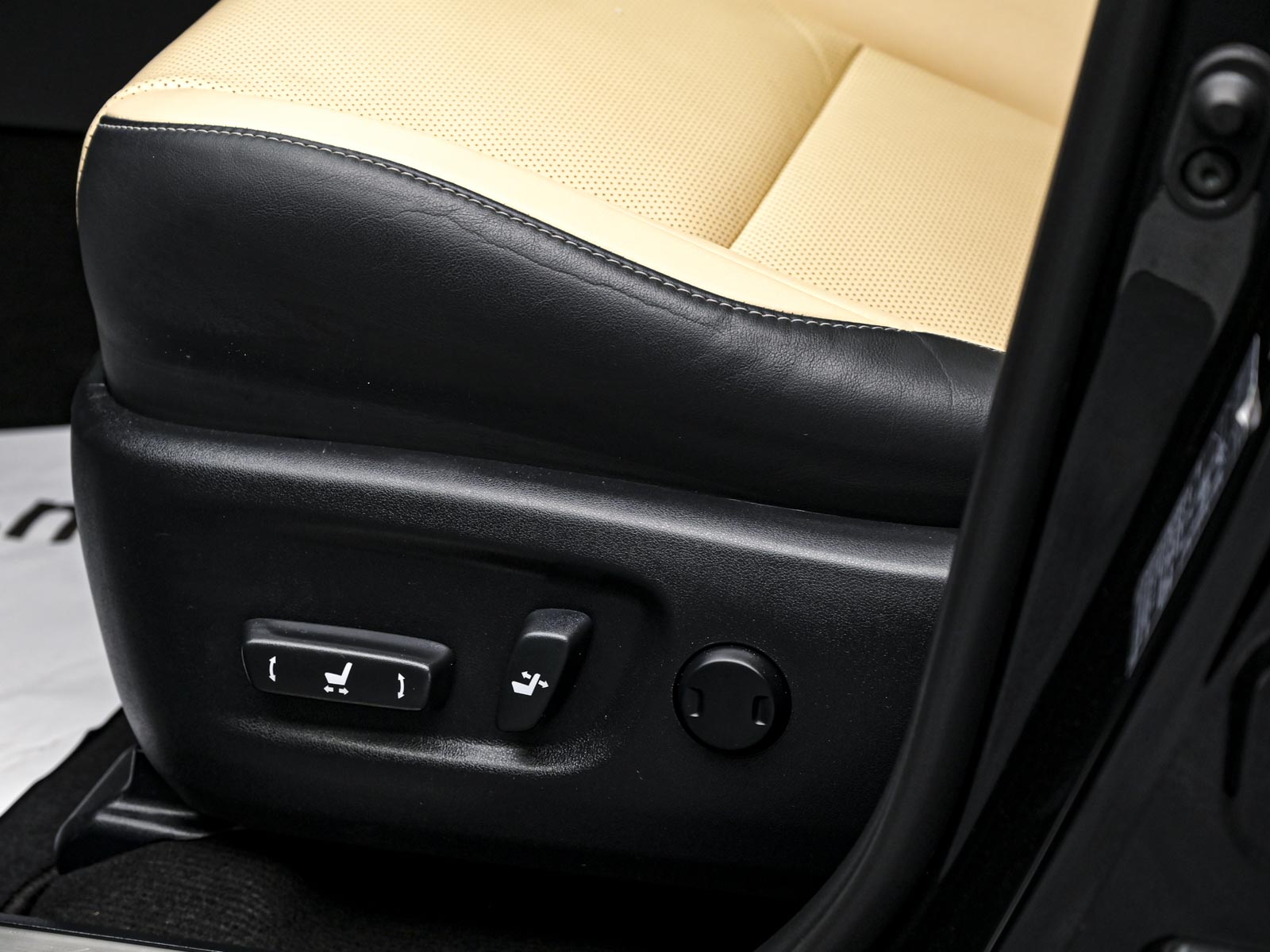 Lexus NX 300h2020 52/98