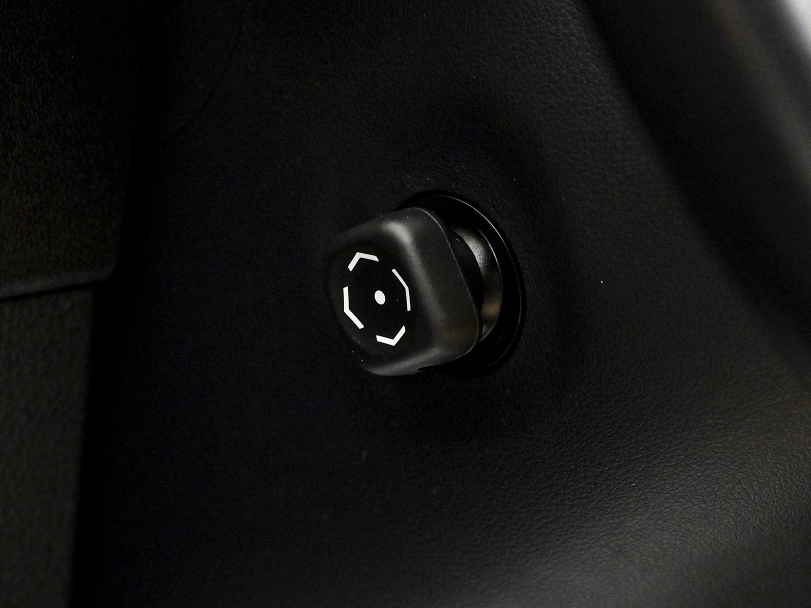 Lexus NX 300h2020 61/98