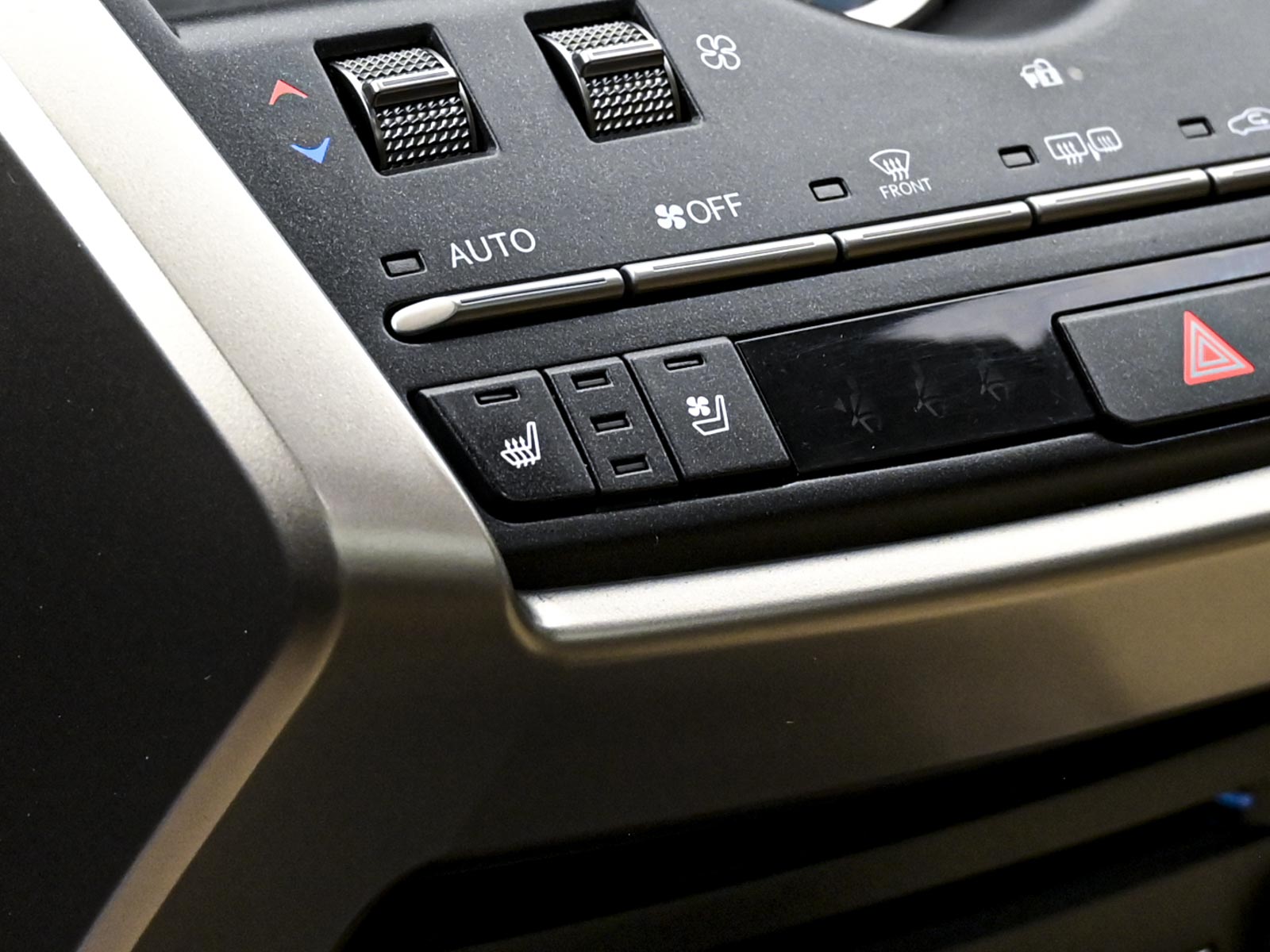 Lexus NX 300h2020 66/98