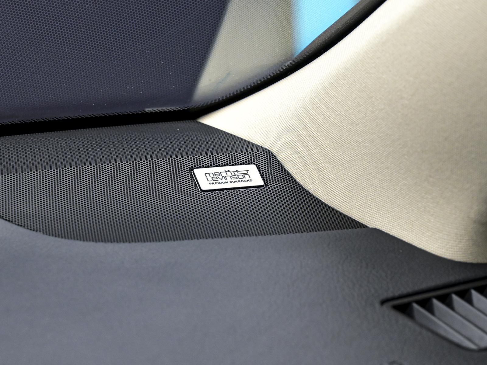 Lexus NX 300h2020 74/98