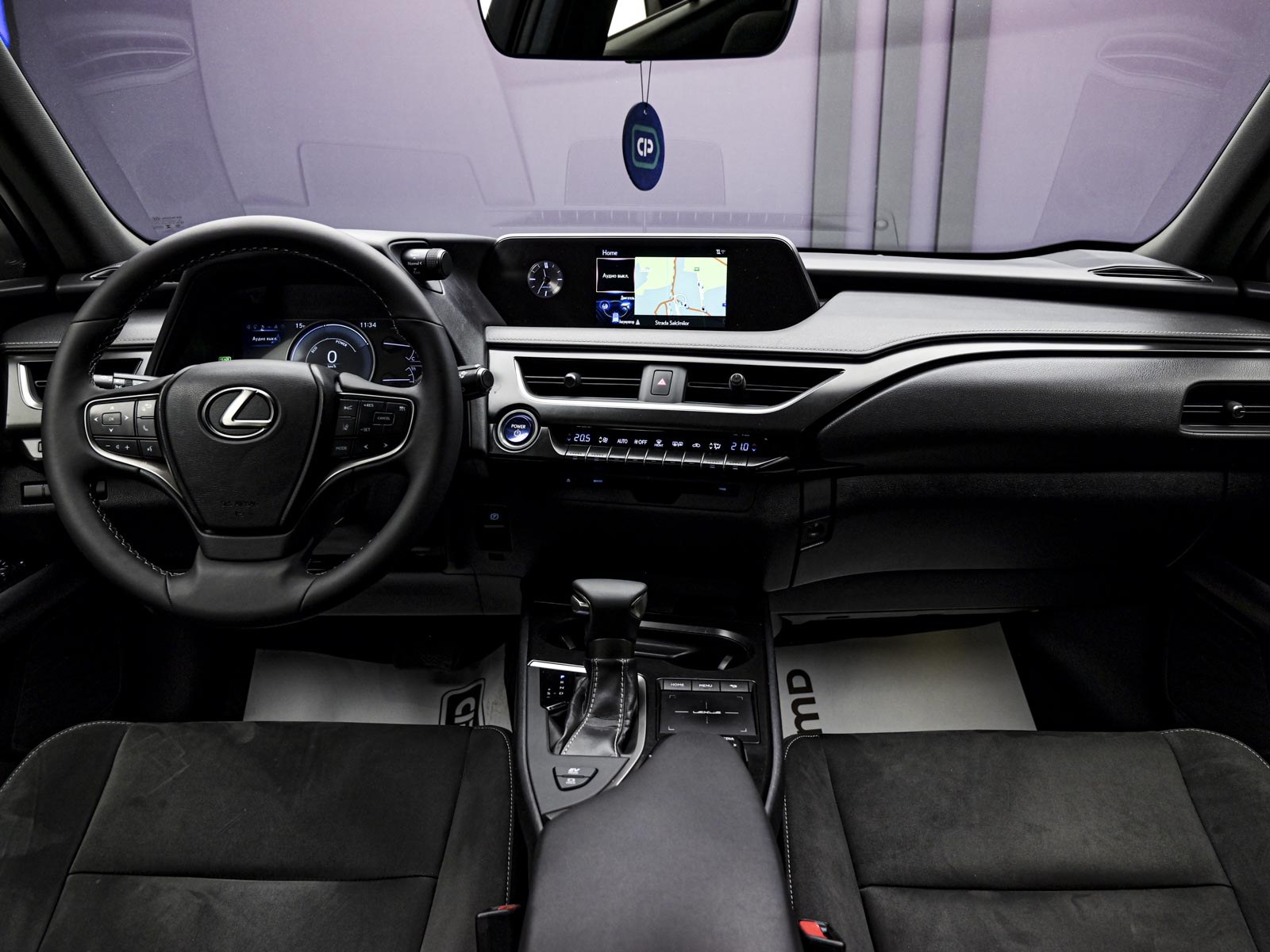 Lexus UX 250h 2019 5/14