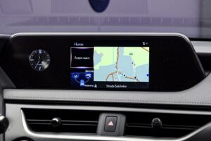 Lexus UX 250h 2019 10/14