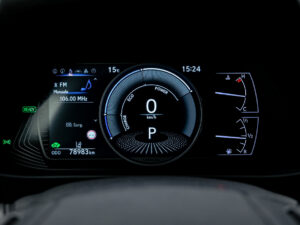 Lexus UX 250h 2021 8/15