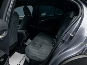 Lexus UX 250h 2021 7/15