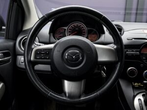 Mazda 2 2011 9/13