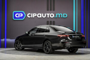 Mercedes-Benz E-Class E300de2021 2/15