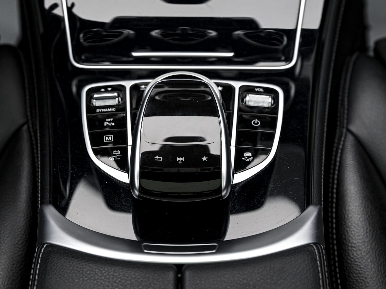 Mercedes-Benz GLC 350e2017 12/15