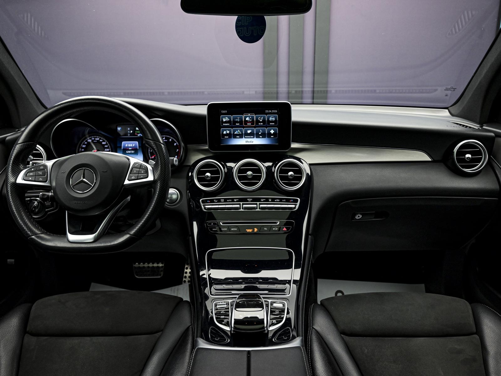 Mercedes-Benz GLC 350e2017 5/15