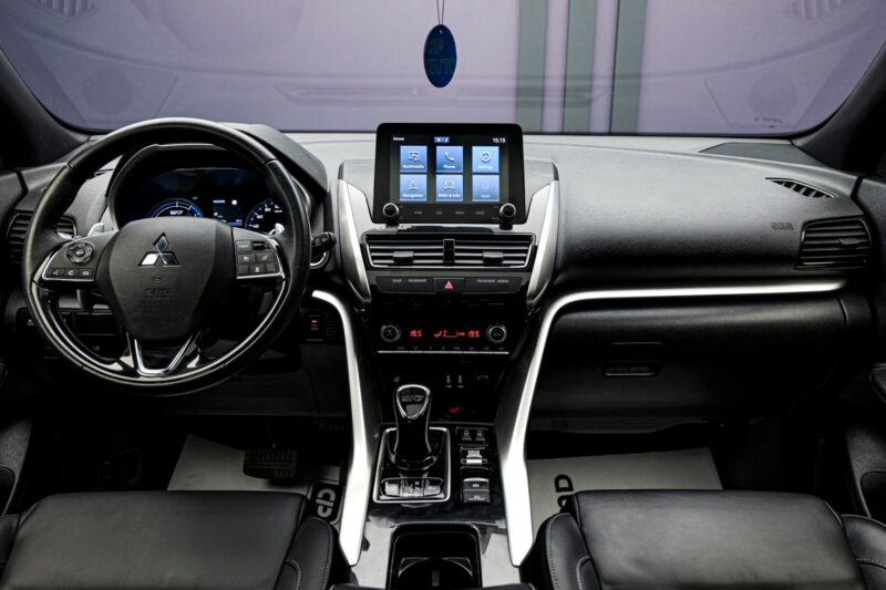 Mitsubishi Eclipse Cross 2021 5/15