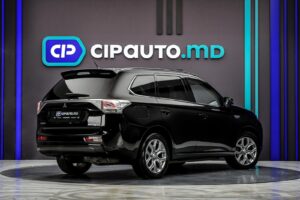 Mitsubishi Outlander 2013 3/14
