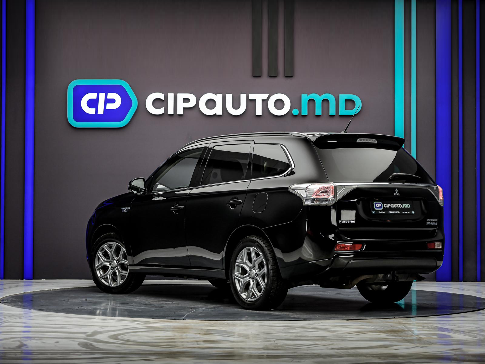 Mitsubishi Outlander 2013 2/14