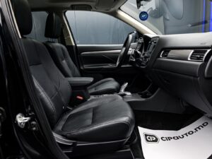 Mitsubishi Outlander 2013 6/14