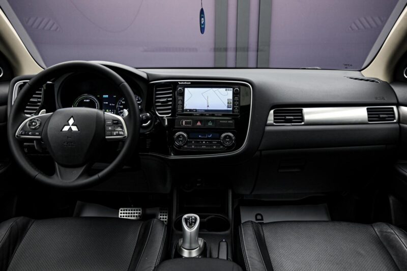 Mitsubishi Outlander 2013 5/14