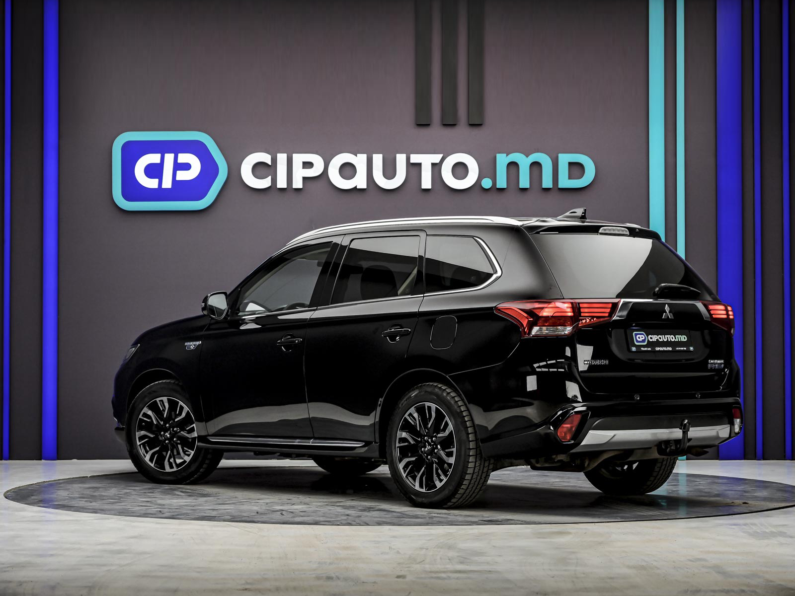 Mitsubishi Outlander 2015 2/14