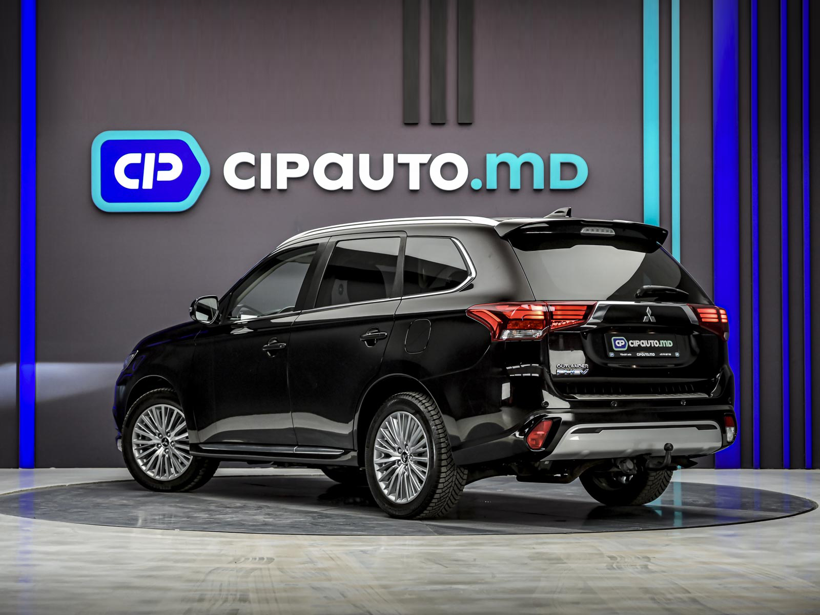 Mitsubishi Outlander 2020 2/13