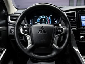 Mitsubishi Pajero Sport 2022 9/13