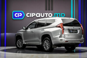 Mitsubishi Pajero Sport 2022 2/13