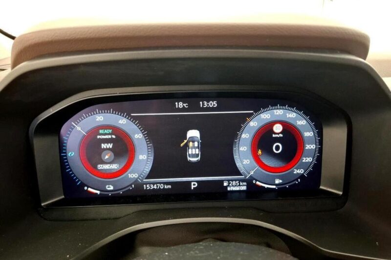 Nissan X-Trail 2023 8/9