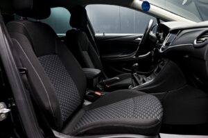 Opel Astra 2021 6/12