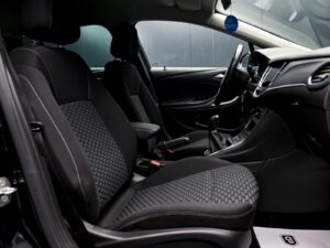 Opel Astra 2021 6/12
