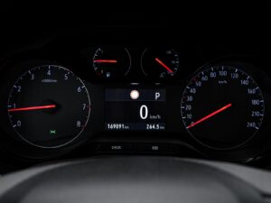 Opel Grandland X 2019 8/14