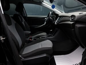 Opel Grandland X 2019 6/14