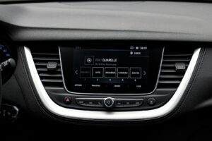 Opel Grandland X 2019 10/14