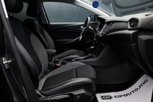 Opel Grandland X 2019 6/14