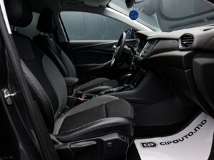 Opel Grandland X 2019 6/14