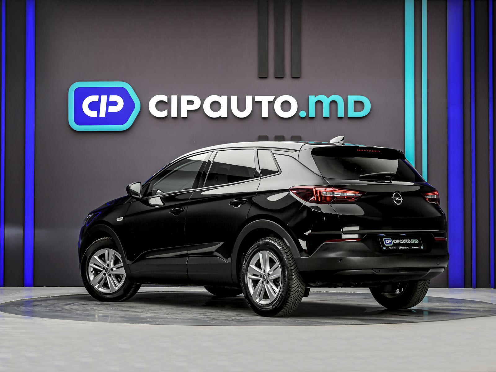 Opel Grandland X 2020 2/13