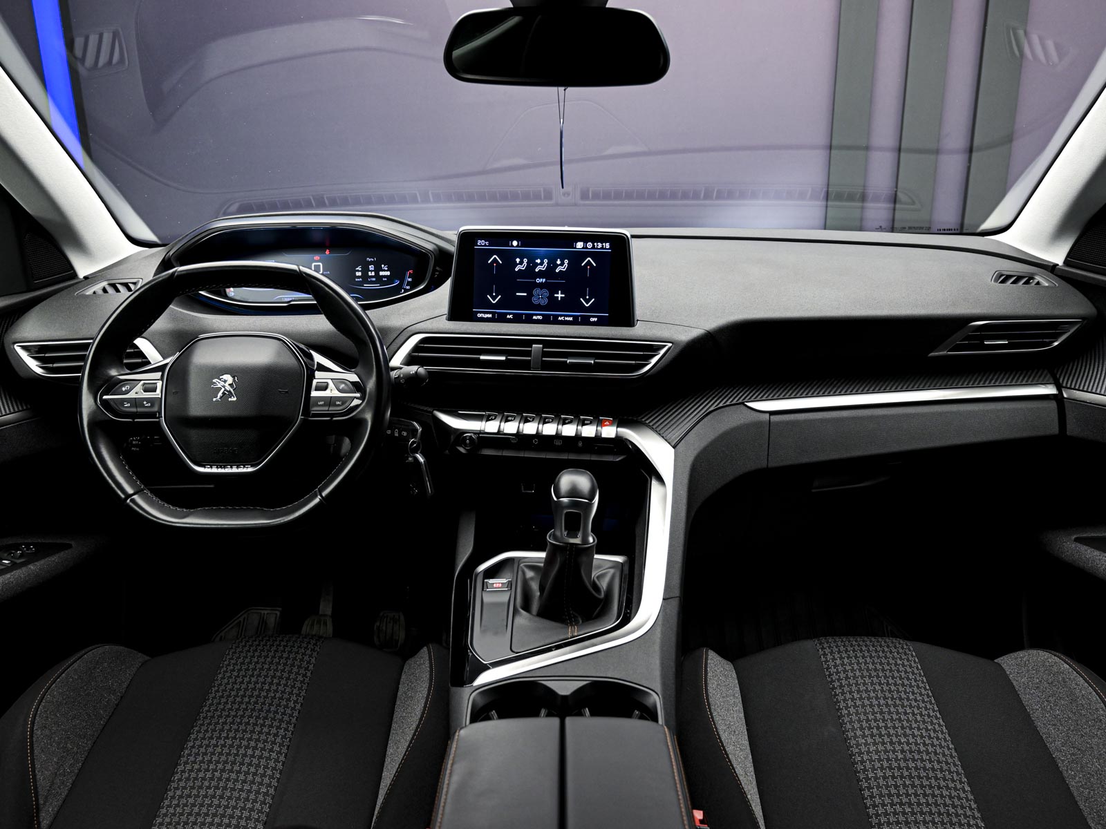 Peugeot 3008 2017 5/12