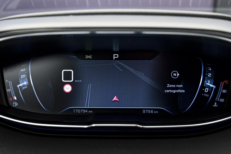 Peugeot 3008 2020 8/14