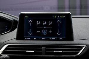 Peugeot 3008 2020 10/14