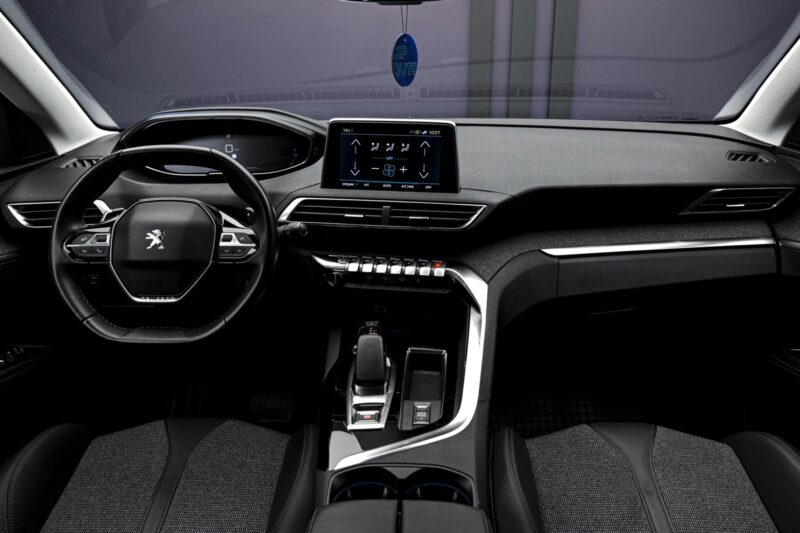 Peugeot 3008 2020 5/14