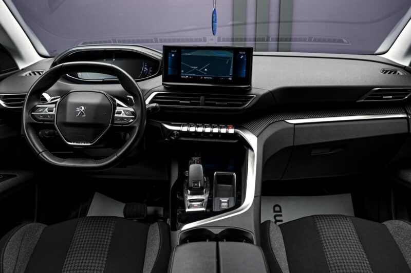 Peugeot 3008 2021 5/13