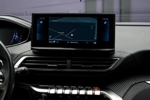 Peugeot 3008 2021 10/13