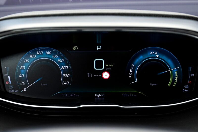 Peugeot 3008 2021 8/14