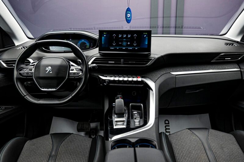 Peugeot 3008 2021 5/14