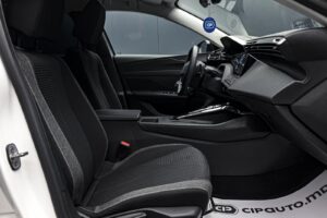 Peugeot 308 2022 6/12